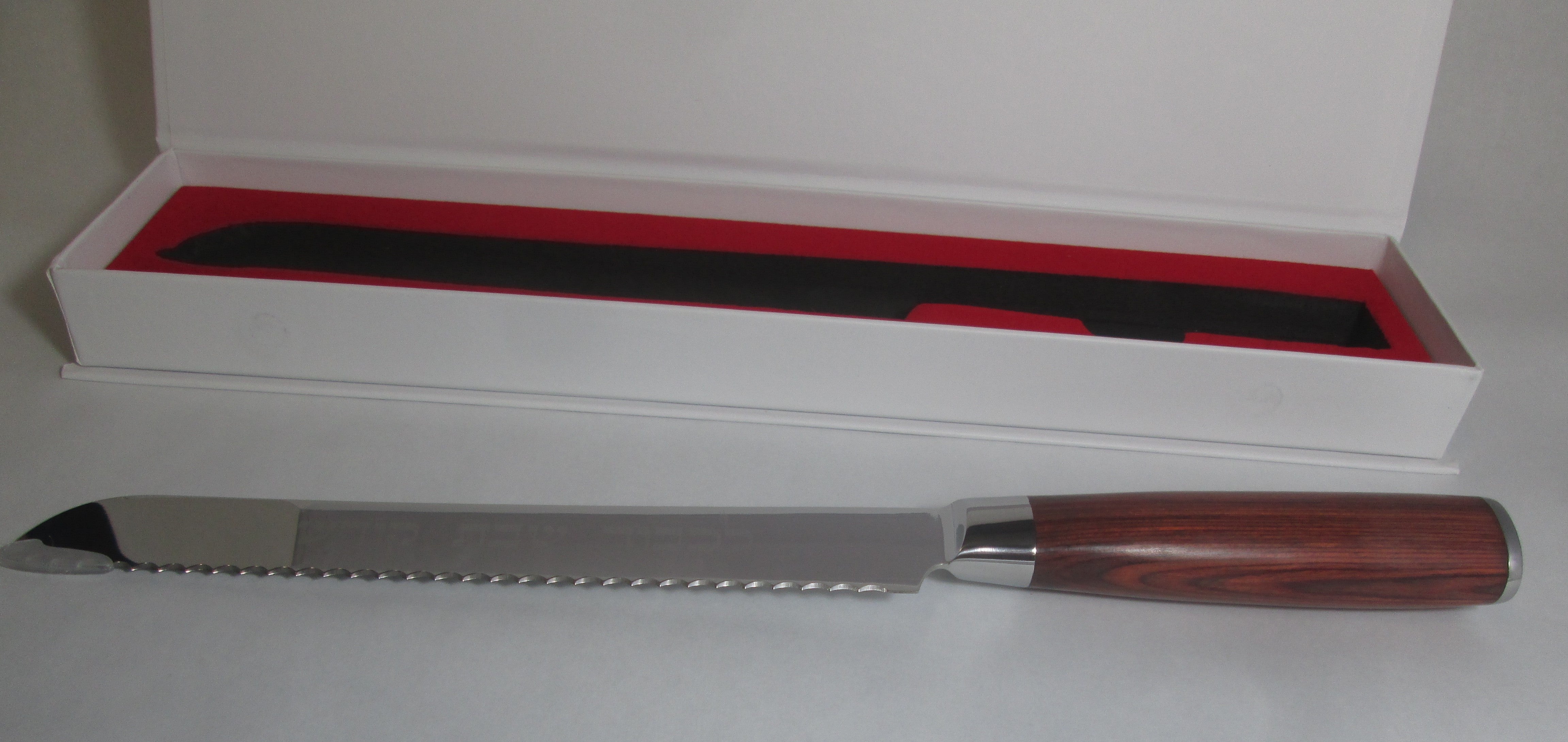 Hi-Carbon Steel Challah Knife with Pakkawood Handle (KN-K91)