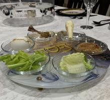 Acrylic Seder Plate By Shira Auman Gold/Silver (P-SHAASP2)