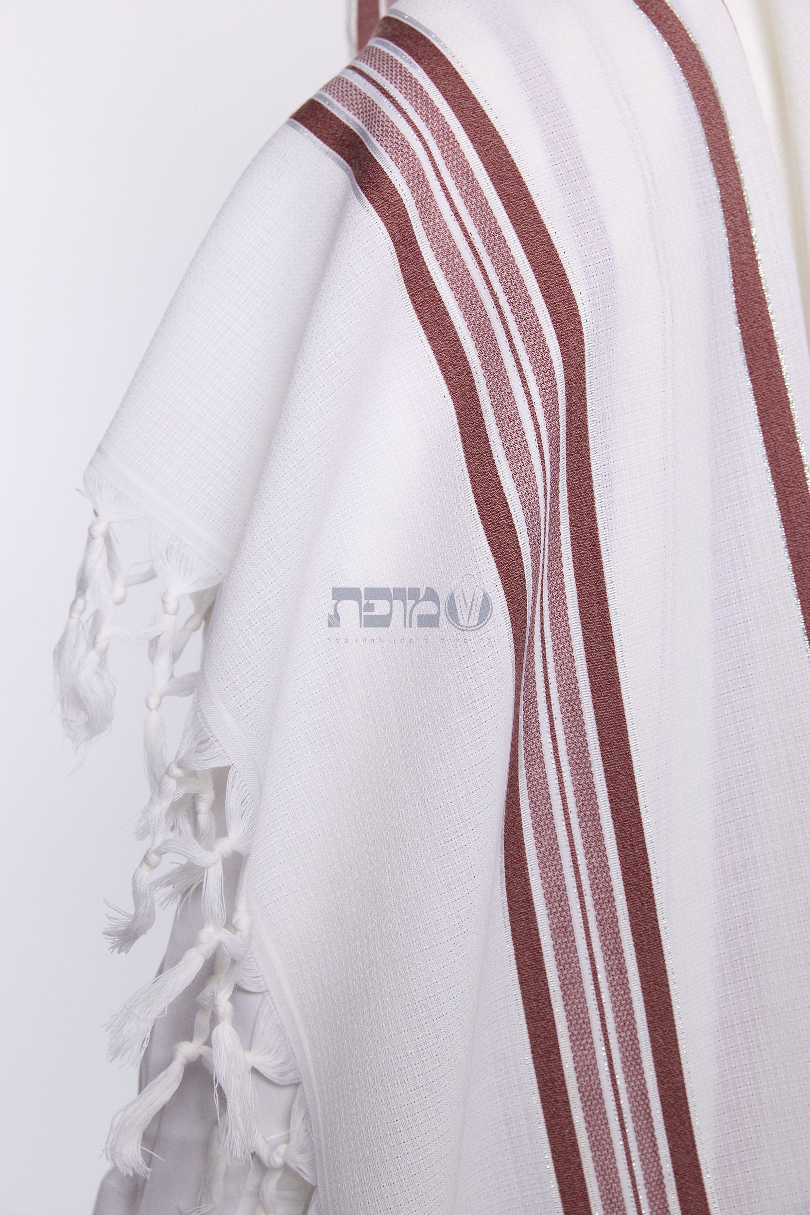 Mofet Wool Tallit - Hallel/Luxurious Weave Design (TAL-WOH)