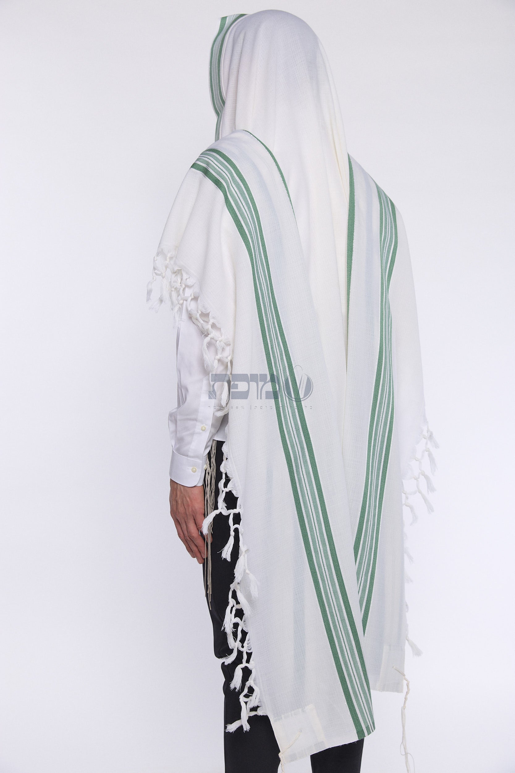 Mofet Wool Tallit - Hallel/Luxurious Weave Design (TAL-WOH)
