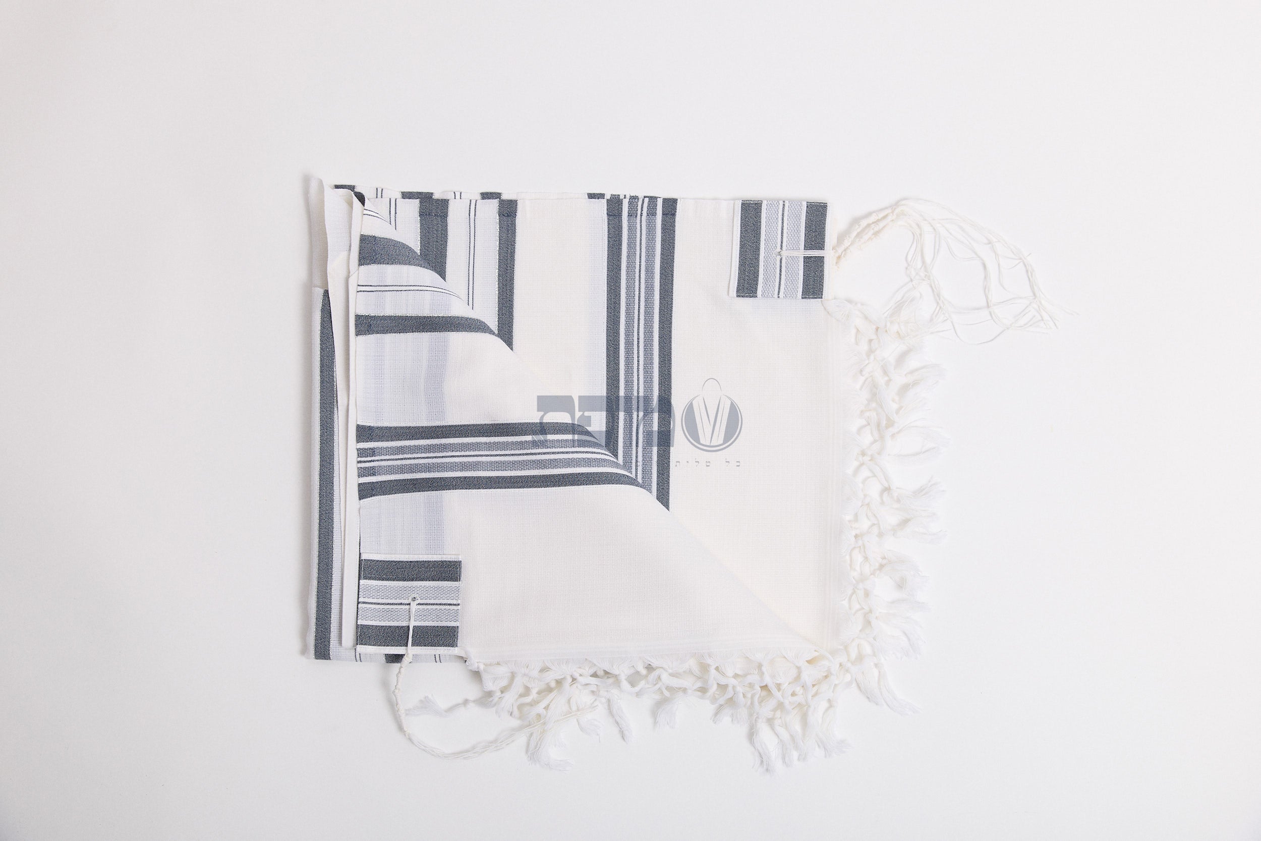 Mofet Wool Tallit - Hallel/Luxurious Weave Design (TAL-WOH)