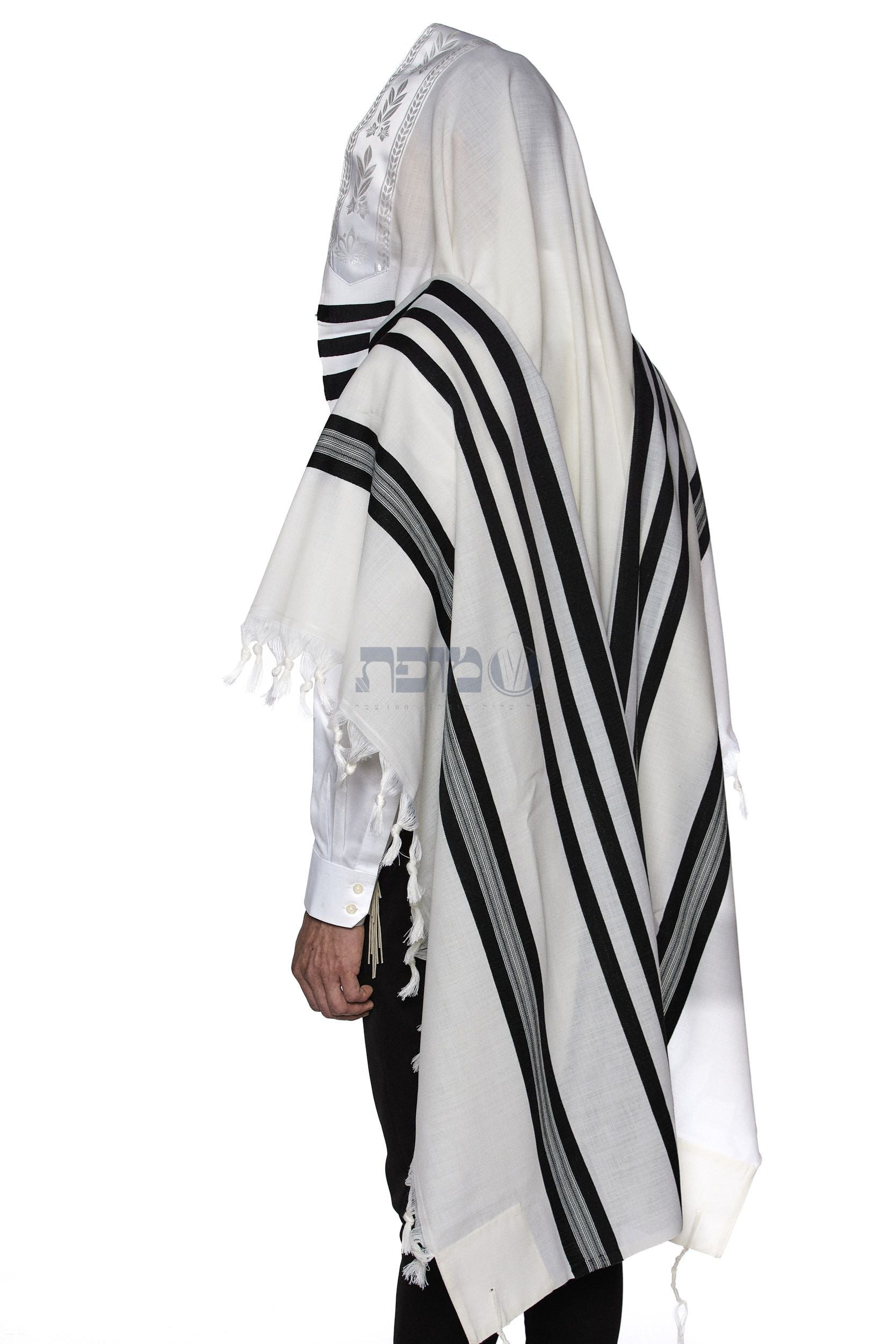 Mofet Wool Tallit - Modim/Clean Design Black Lines (TAL-WOM)