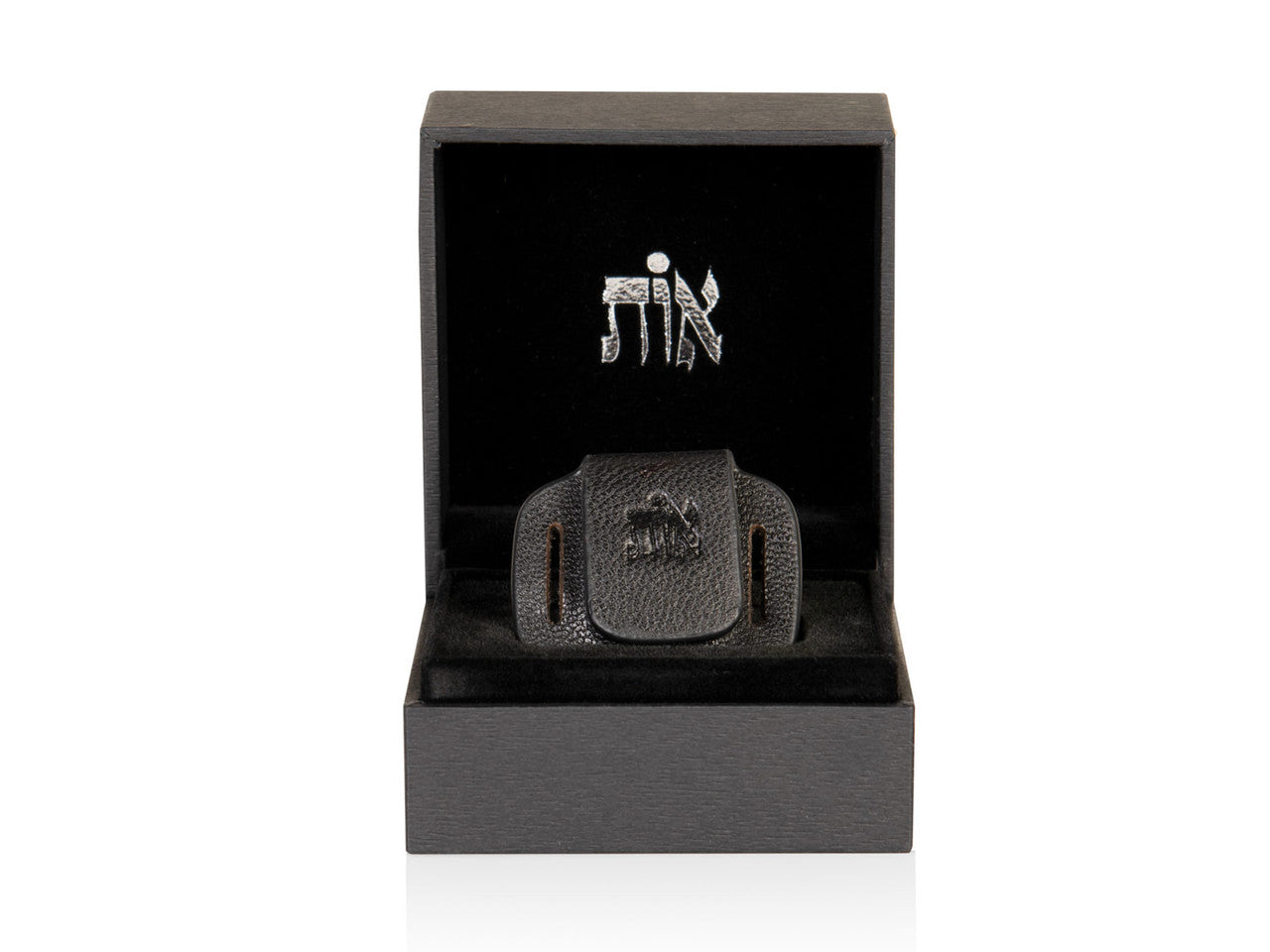 אות Retzuos Holder