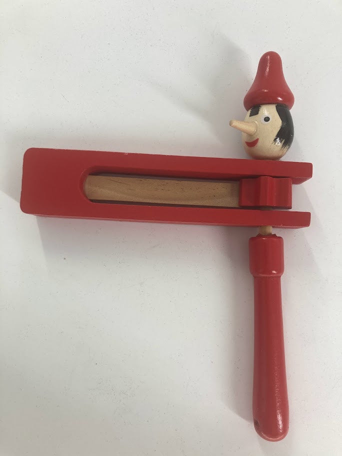 Animal Face Wood Gragger-Assorted Colors-6.5"x5" (GR-601966)