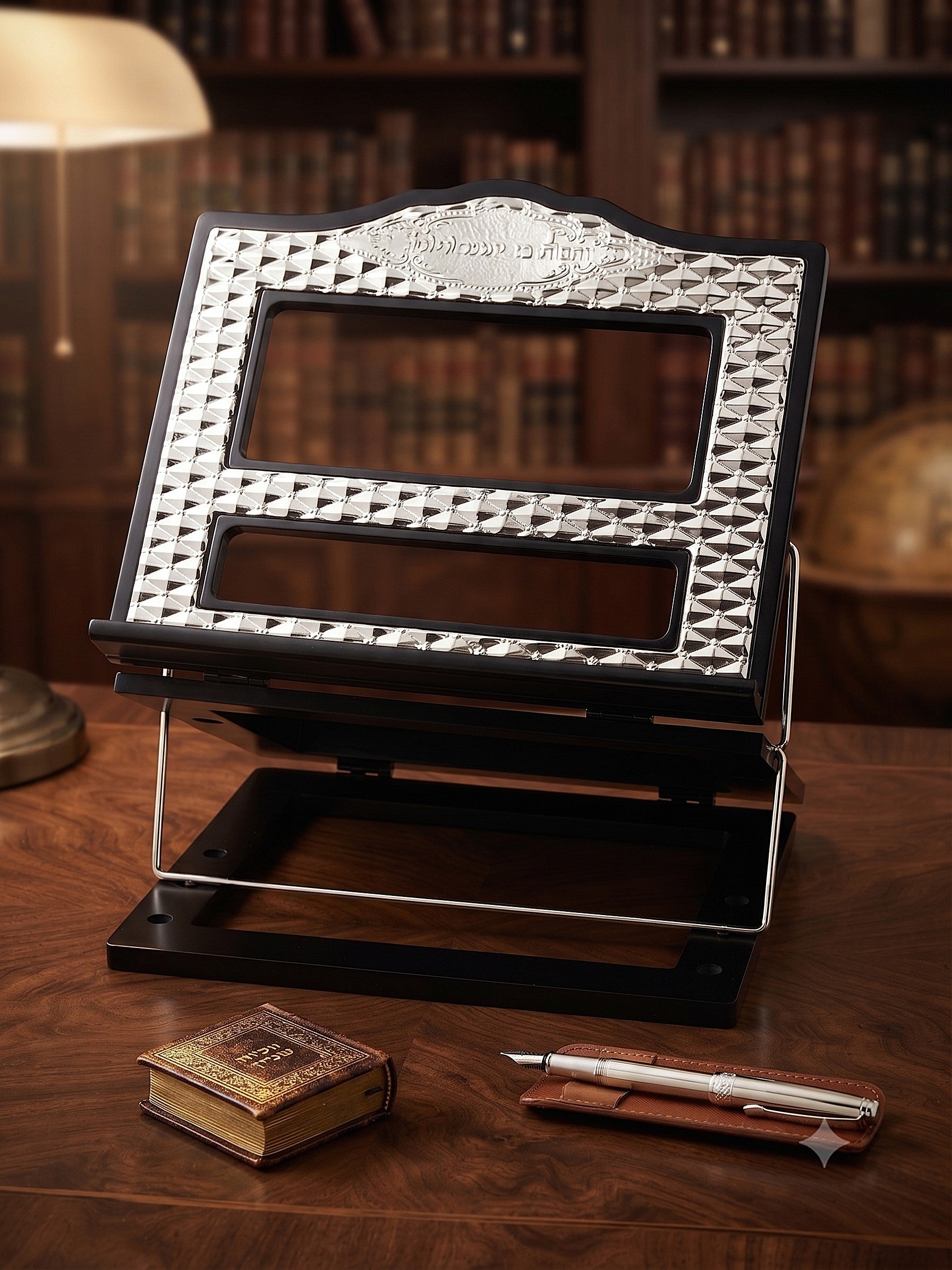 Multi-level Wood Shtender-Silverplate Pillows Design(MC-AVI1024)