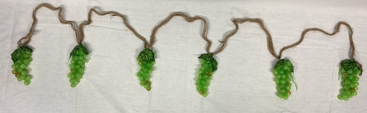Six Cluster Green Grape Garland On Rope- 9'   (200103G)